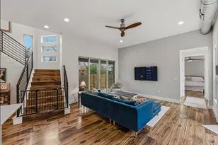 1405 Camelot Cir, Austin, TX 78745 - Photo 4