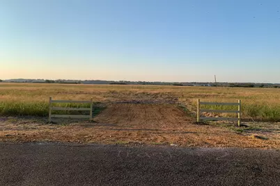 2866 County Road 425, Thorndale, TX 76577 - Photo 1