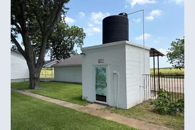 880 County Road 311, Jarrell, TX 76537 - Photo 10