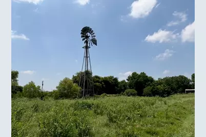 880 County Road 311, Jarrell, TX 76537 - Photo 20