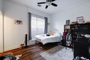 616 W 35th St, Austin, TX 78705 - Photo 16