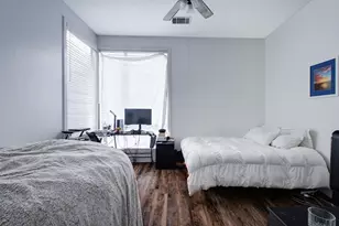 616 W 35th St, Austin, TX 78705 - Photo 18