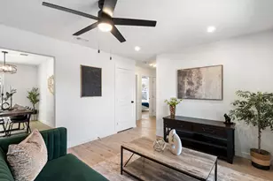 5327 Wellington Dr, Austin, TX 78723 - Photo 14