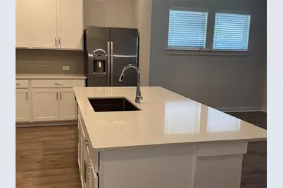106 Milo Drive, Hutto, TX 78634 - Photo 2