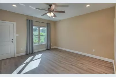 127 Uplift, Horseshoe Bay, TX 78657 - Photo 12