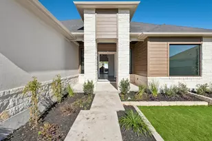 3336 Emerald Lake Path, Georgetown, TX 78628 - Photo 6