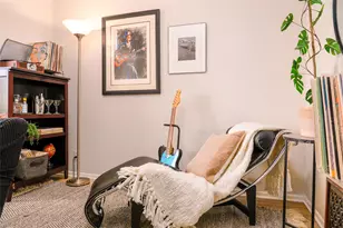 5326 Balcones Dr, Austin, TX 78731 - Photo 18