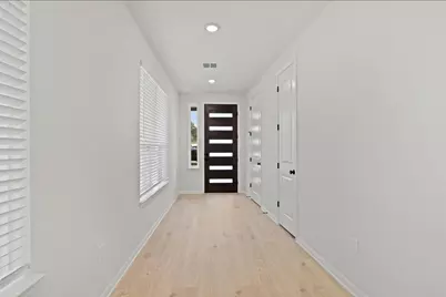 1612 Kit Circle, Austin, TX 78758 - Photo 4