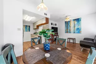 912 W 22nd St, Austin, TX 78705 - Photo 2