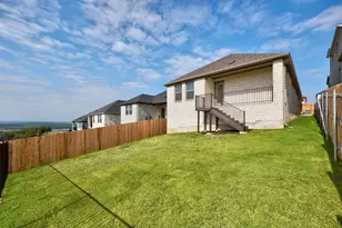 8007 Shining Flor Ln, Lago Vista, TX 78645 - Photo 32