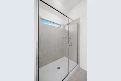 8007 Shining Flor Lane, Lago Vista, TX 78645 - Photo 18