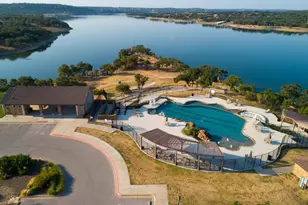 8007 Shining Flor Ln, Lago Vista, TX 78645 - Photo 36