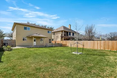 526 W Metcalfe Street, Hutto, TX 78634 - Photo 20