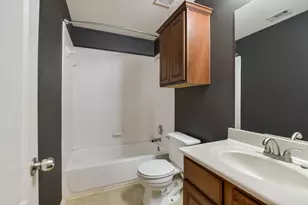 526 W Metcalfe St, Hutto, TX 78634 - Photo 16