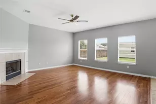 18305 Lake Edge Ct, Pflugerville, TX 78660 - Photo 12