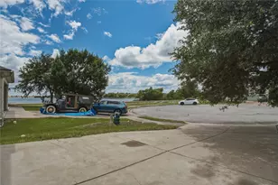 18305 Lake Edge Ct, Pflugerville, TX 78660 - Photo 34