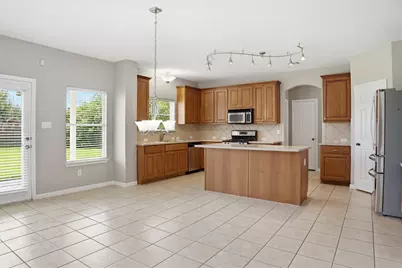 18305 Lake Edge Court, Pflugerville, TX 78660 - Photo 8