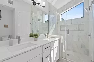 1168 Ridgeway Dr, Austin, TX 78702 - Photo 12