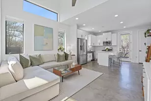 1168 Ridgeway Dr, Austin, TX 78702 - Photo 4