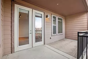1900 Barton Springs Rd, Austin, TX 78704 - Photo 30