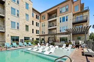 1900 Barton Springs Rd, Austin, TX 78704 - Photo 32