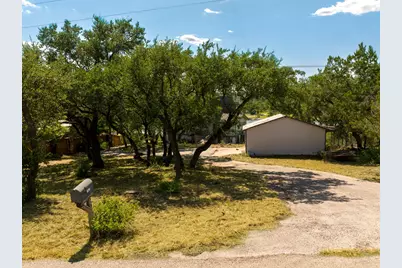 19625 Lakehurst Loop, Spicewood, TX 78669 - Photo 2