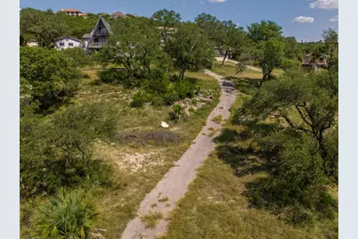 19625 Lakehurst Loop, Spicewood, TX 78669 - Photo 20