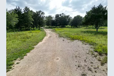 10399 Cr 302, Rockdale, TX 76567 - Photo 6