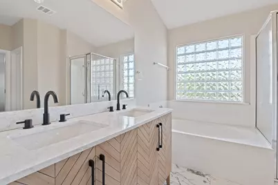 10808 Chippenhook Court, Austin, TX 78748 - Photo 14