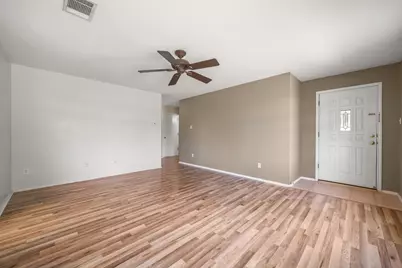 359 Spring Branch Loop, Kyle, TX 78640 - Photo 4