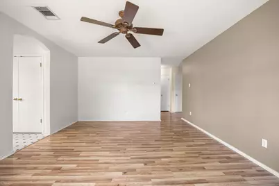 359 Spring Branch Loop, Kyle, TX 78640 - Photo 6