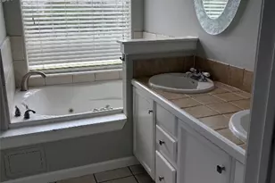 18678 Champions Cir, Point Venture, TX 78645 - Photo 10