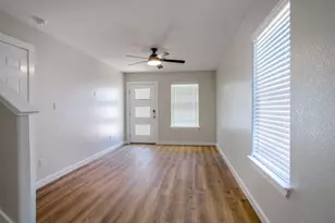 301 Cedarhill Dr, Granite Shoals, TX 78654 - Photo 8