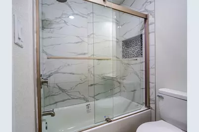 301 Cedarhill Drive, Granite Shoals, TX 78654 - Photo 20