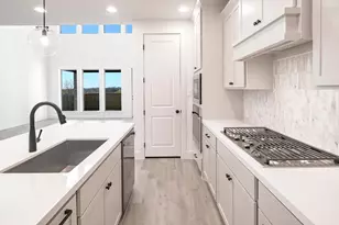 570 Bay Breeze Dr, Kyle, TX 78640 - Photo 14