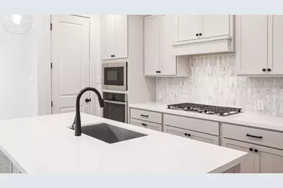 570 Bay Breeze Drive, Kyle, TX 78640 - Photo 6