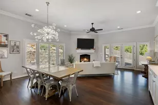 3904 Bonnell Dr, Austin, TX 78731 - Photo 2