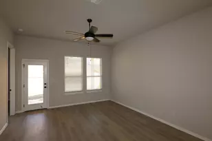 570 Darley Oak Dr, Dripping Springs, TX 78620 - Photo 4
