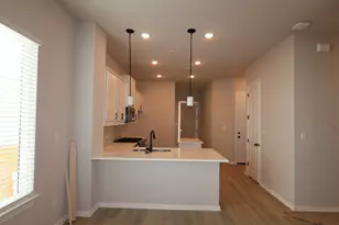 570 Darley Oak Dr, Dripping Springs, TX 78620 - Photo 2