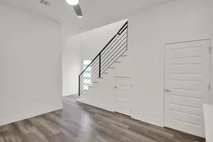 6325 Ponca St, Austin, TX 78741 - Photo 10