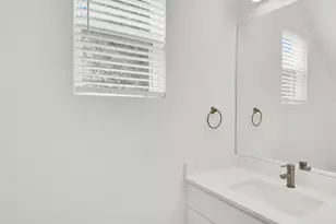 6325 Ponca St, Austin, TX 78741 - Photo 22