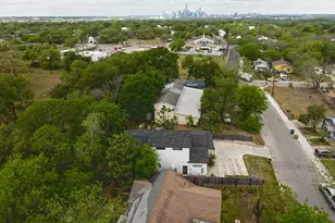 6325 Ponca St, Austin, TX 78741 - Photo 26