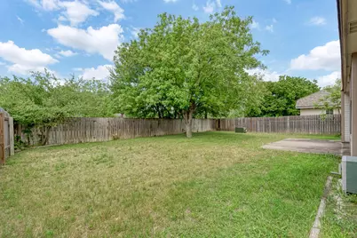 2104 Mimosa Trail, Round Rock, TX 78664 - Photo 32