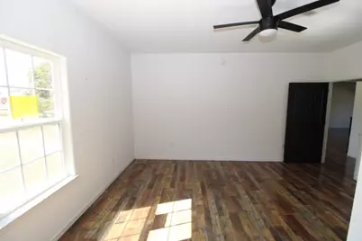 536 E Third Street, Hico, TX 76457 - Photo 10