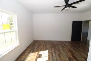 536 E Third St, Hico, TX 76457 - Photo 10