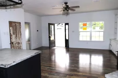 536 E Third Street, Hico, TX 76457 - Photo 4