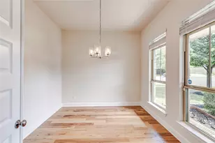 345 Fort Cobb Way, Georgetown, TX 78628 - Photo 6