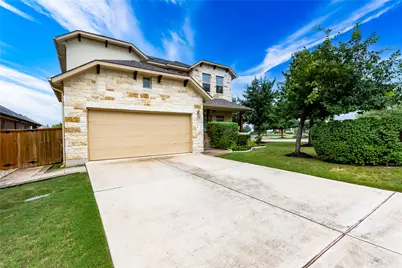 345 Fort Cobb Way, Georgetown, TX 78628 - Photo 2