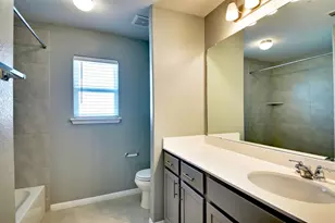 10906 Sentinel Dr, Austin, TX 78747 - Photo 18