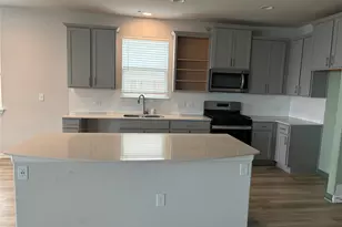10906 Sentinel Dr, Austin, TX 78747 - Photo 2